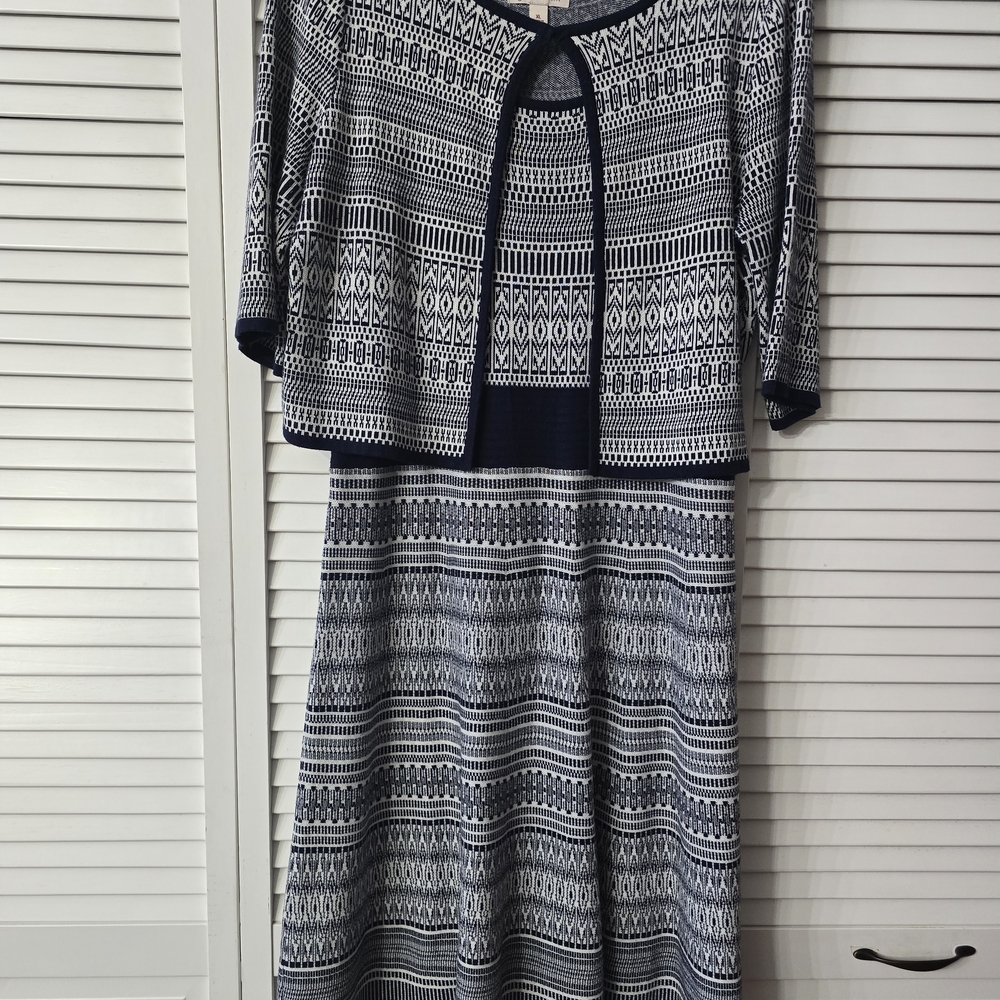 Women's Navy and White Patterned Dress Set
